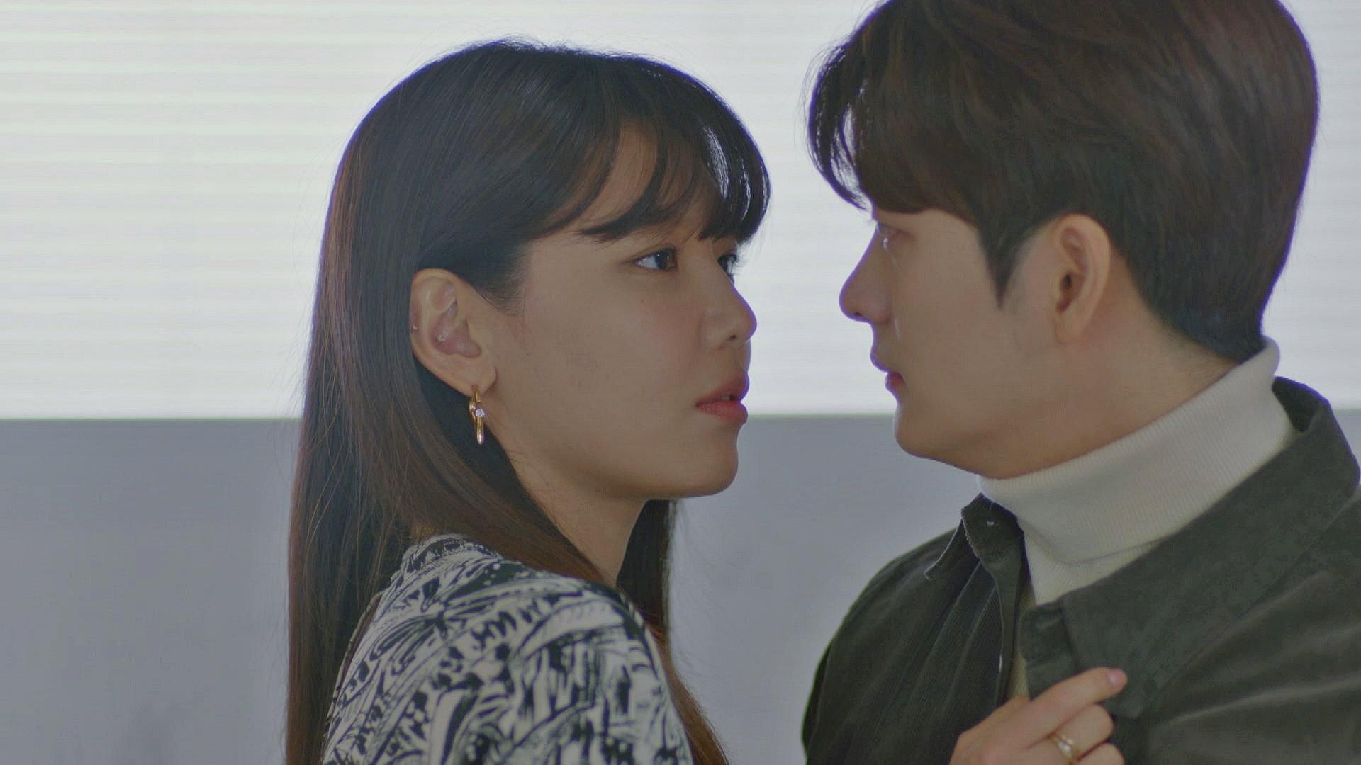 Still from I won't disappear, I'll stay