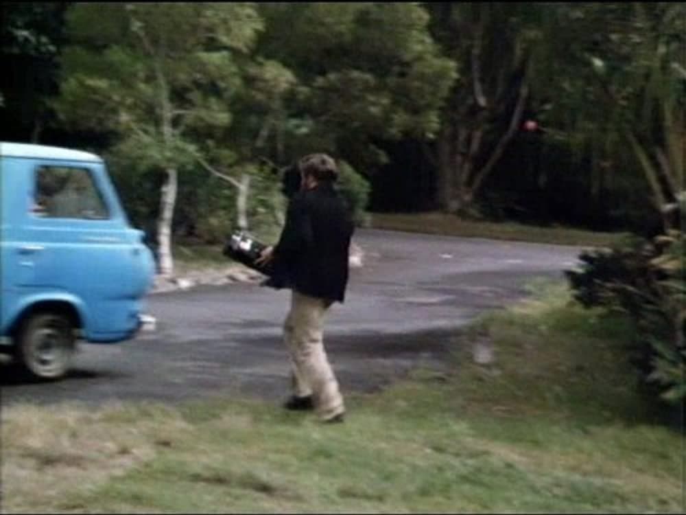 Still from Head To Head