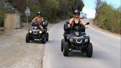 Still from Non-Bon Voyage