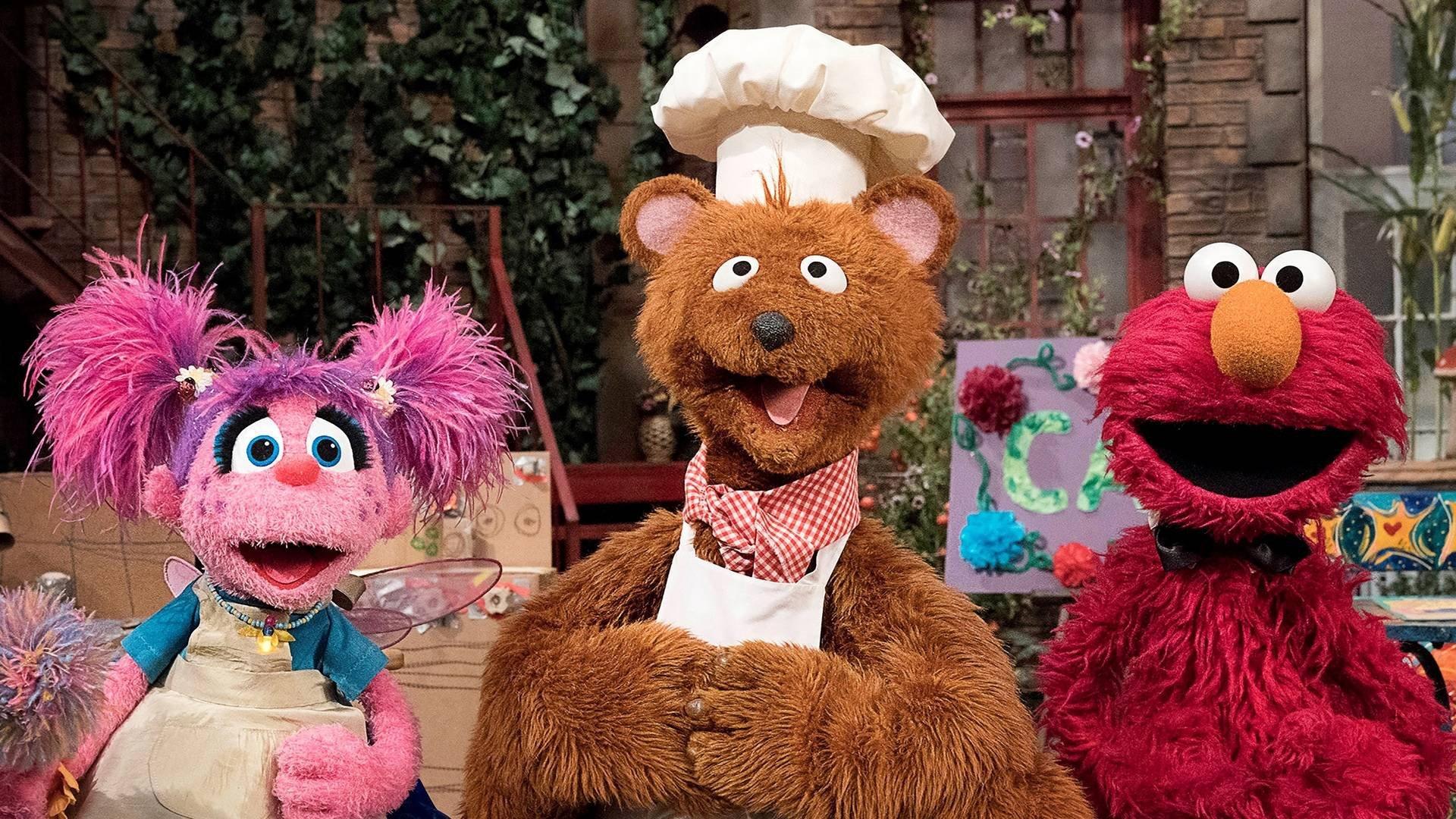 Still from Baby Bear's Just Right Cafe