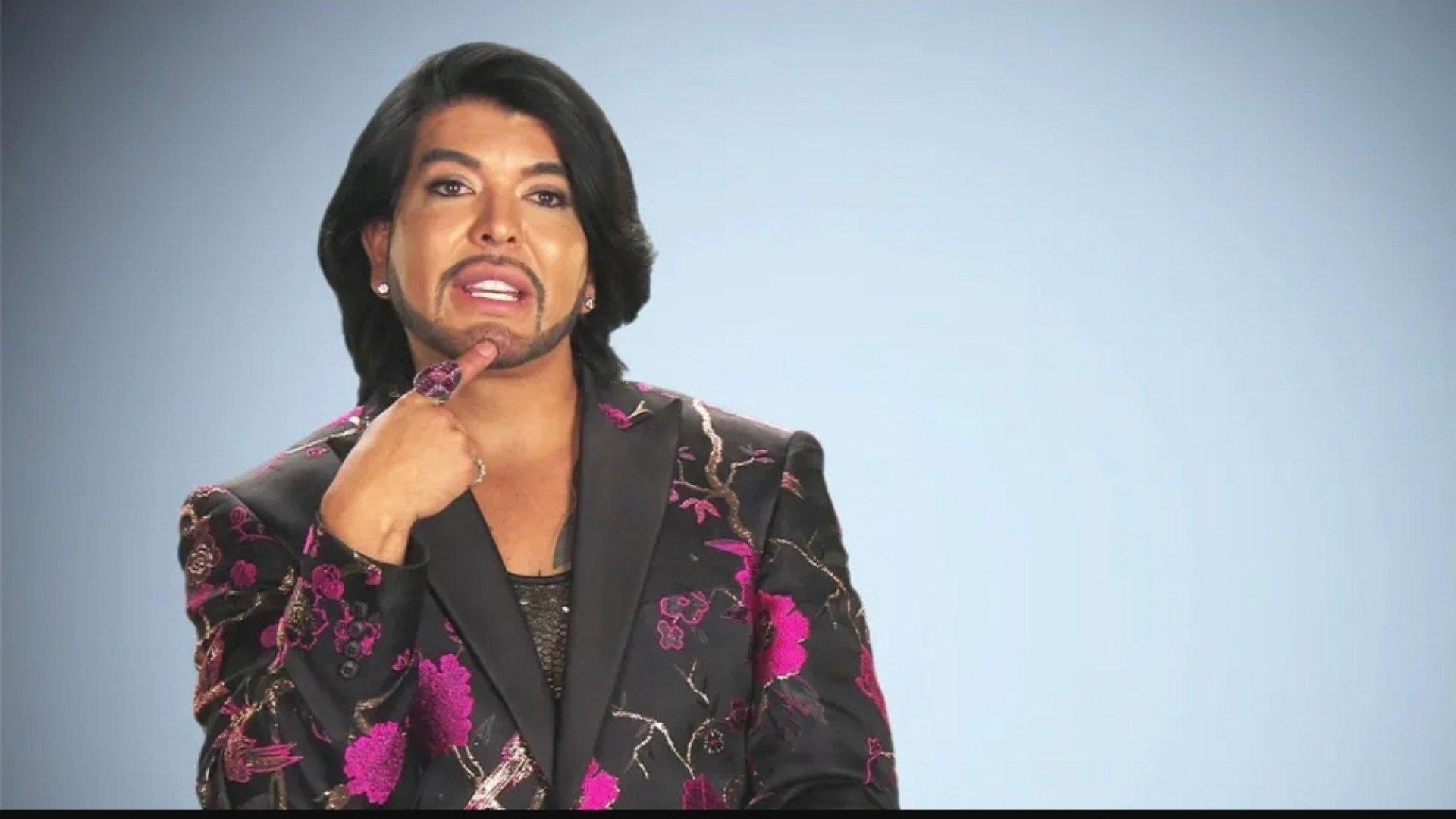 Still from Face Misfor-chin