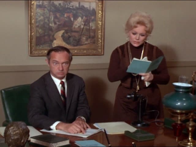 Still from Lisa the Psychologist