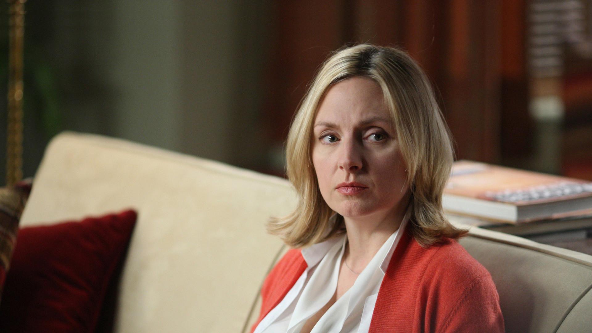 Still from Mia - Week Six