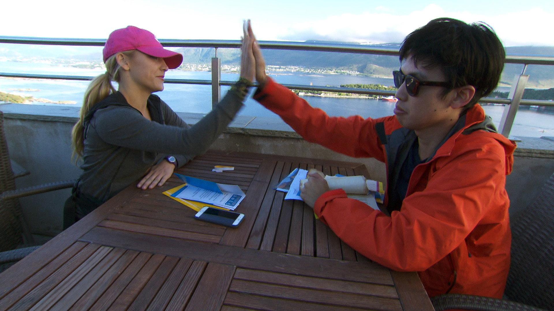 Still from Double U-Turn Ahead