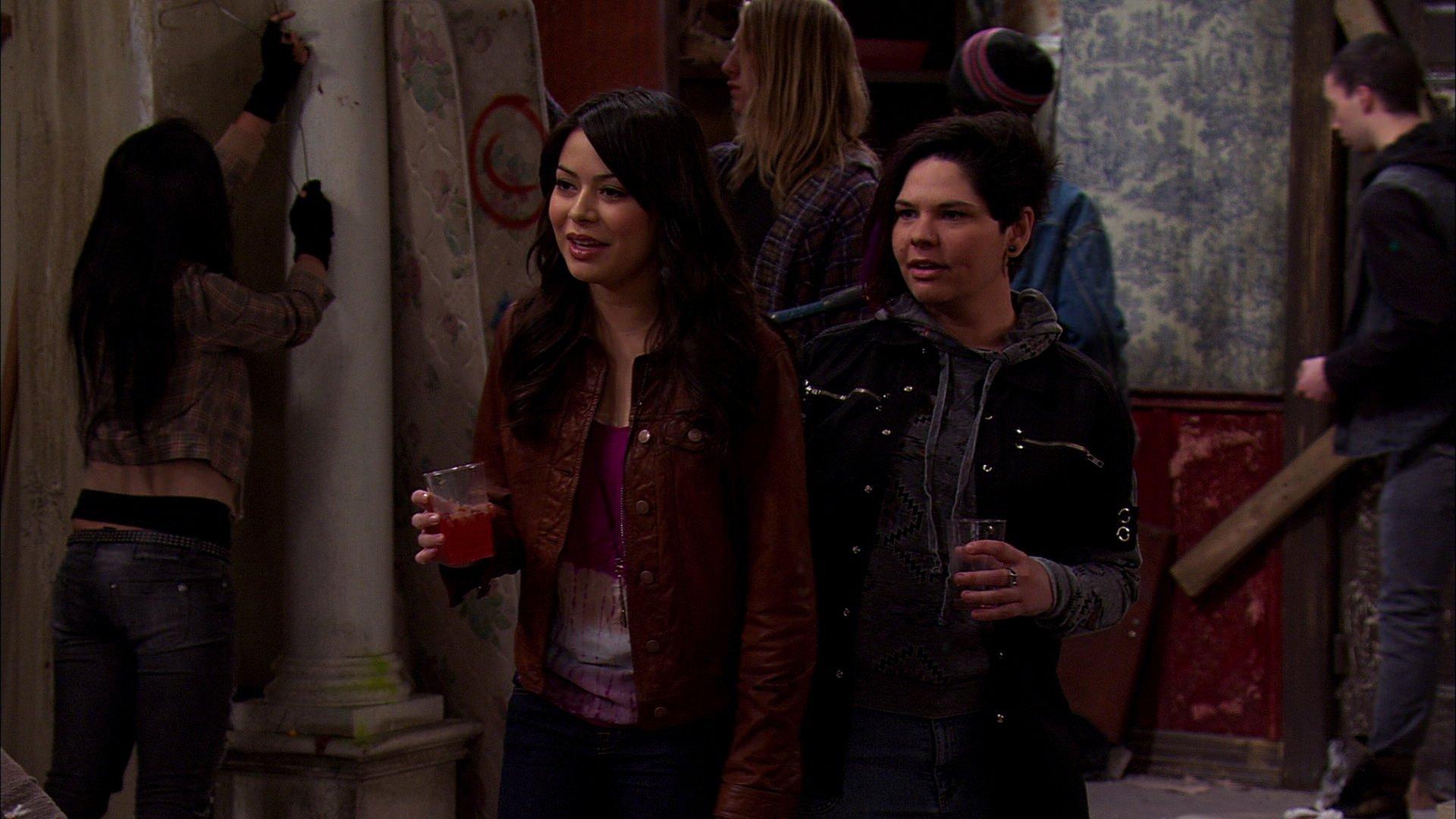 Still from iRescue Carly
