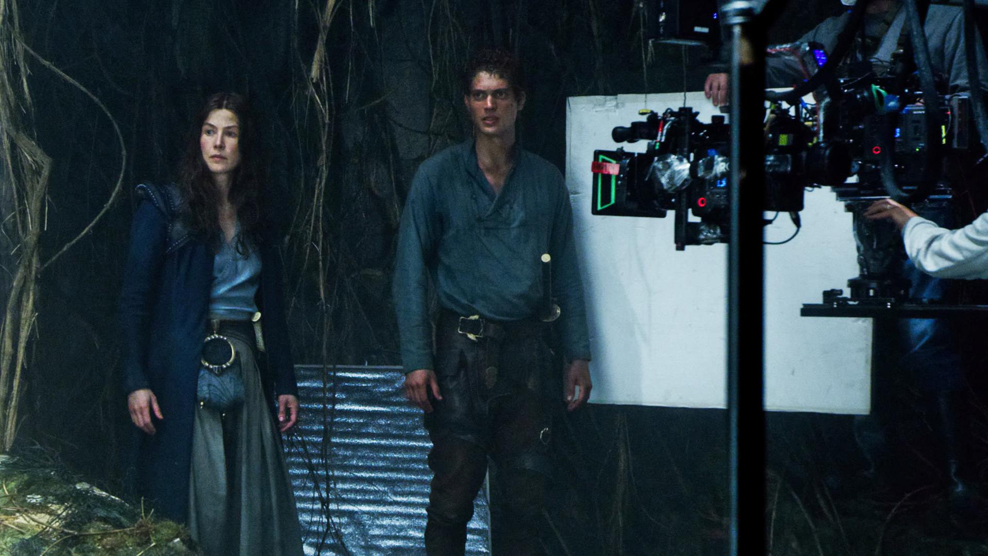 Still from "Look Inside" Episode 8