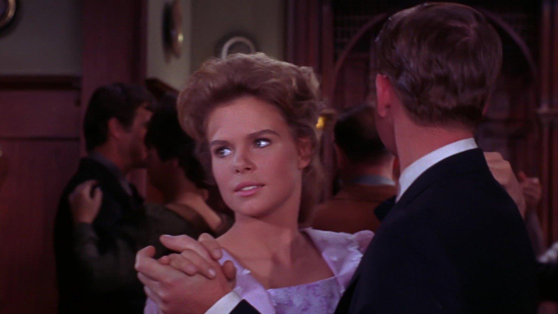 Still from The Girl on the Glass Mountain