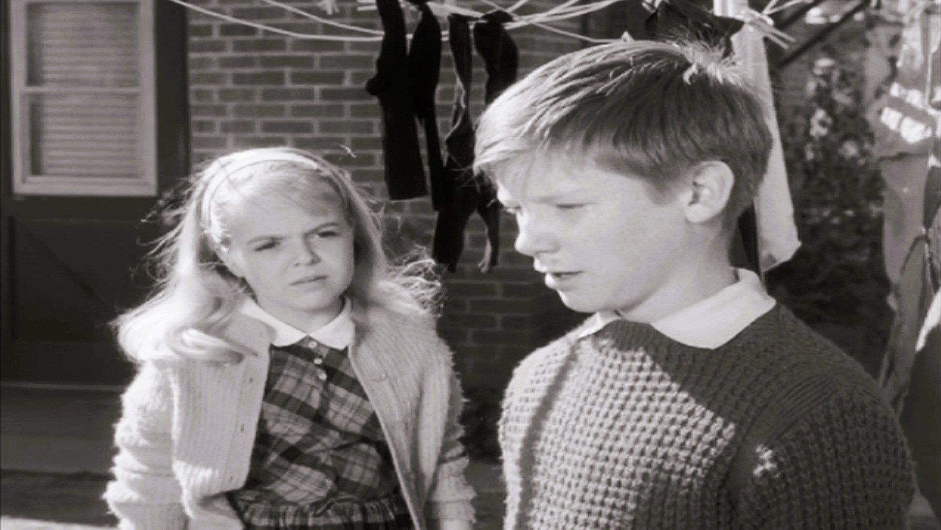 Still from Shoulder the Sky My Lad