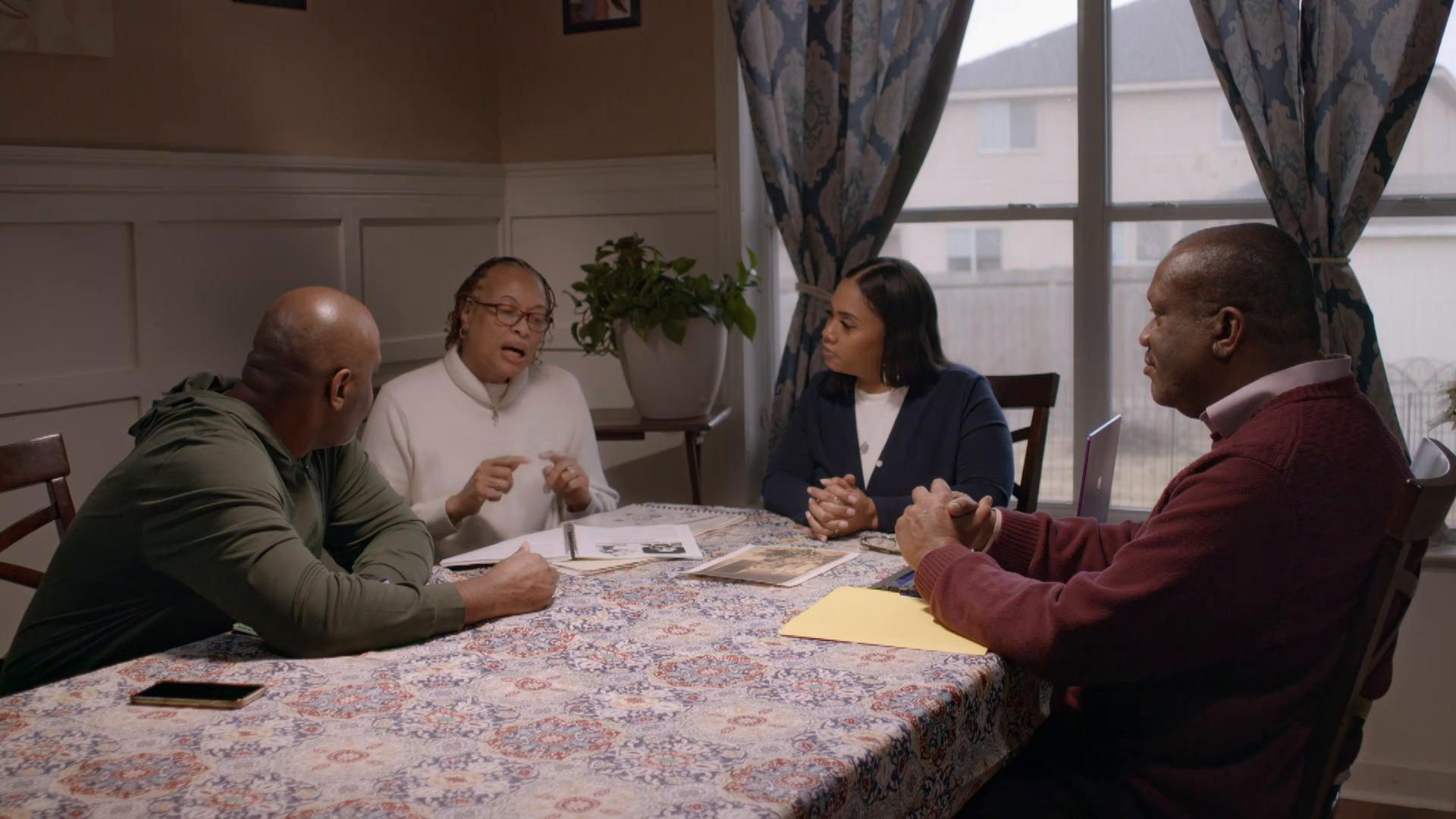 Still from Lee and Liza's Family Tree