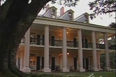 Still from Oak Alley Plantation