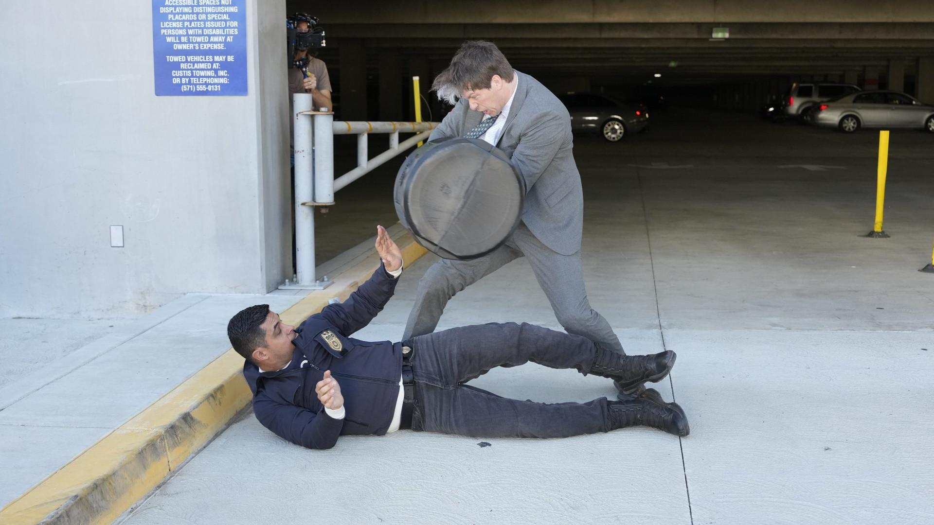 Still from Bad Impressions (2)
