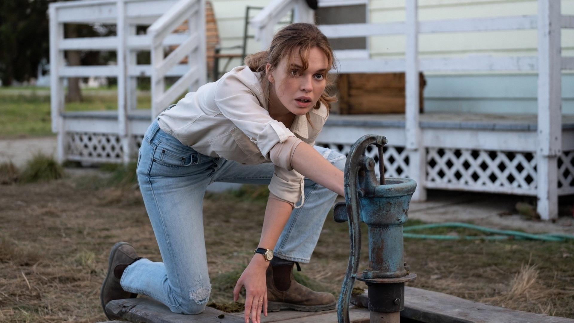 Still from The Circle Closes