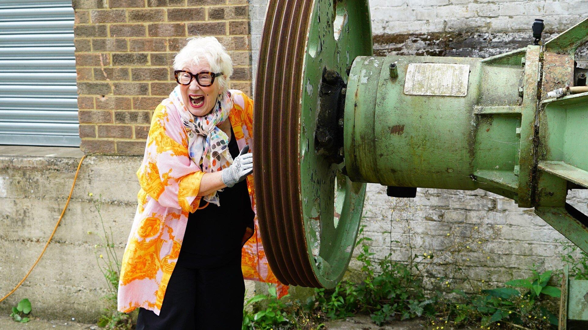 Still from Schrödinger's Egg