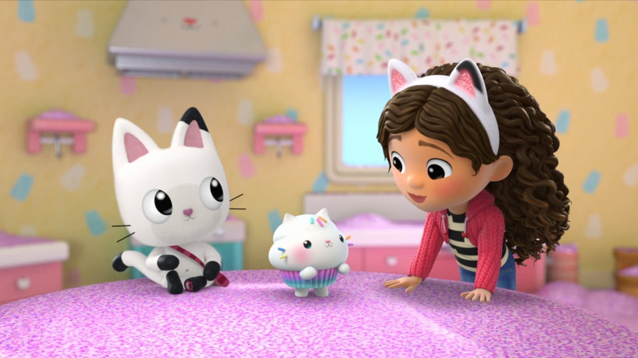 Still from Mixed-Up Dollhouse