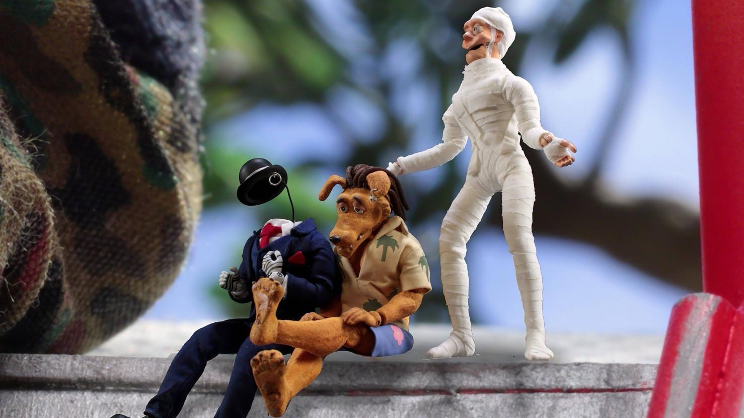 Still from Factory Where Nuts Are Handled