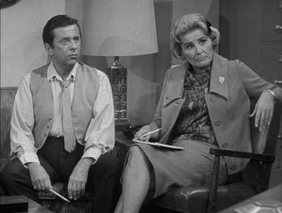 Still from Viva Petrie