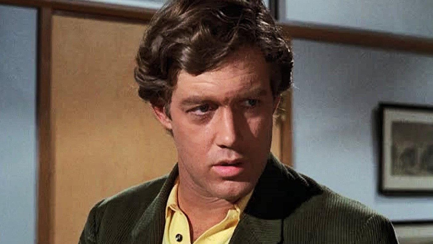 Still from Should Auld Acquaintance Be Forgot!