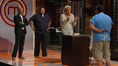 Still from Top 14 Compete