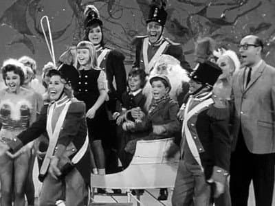 Still from The Alan Brady Show Presents