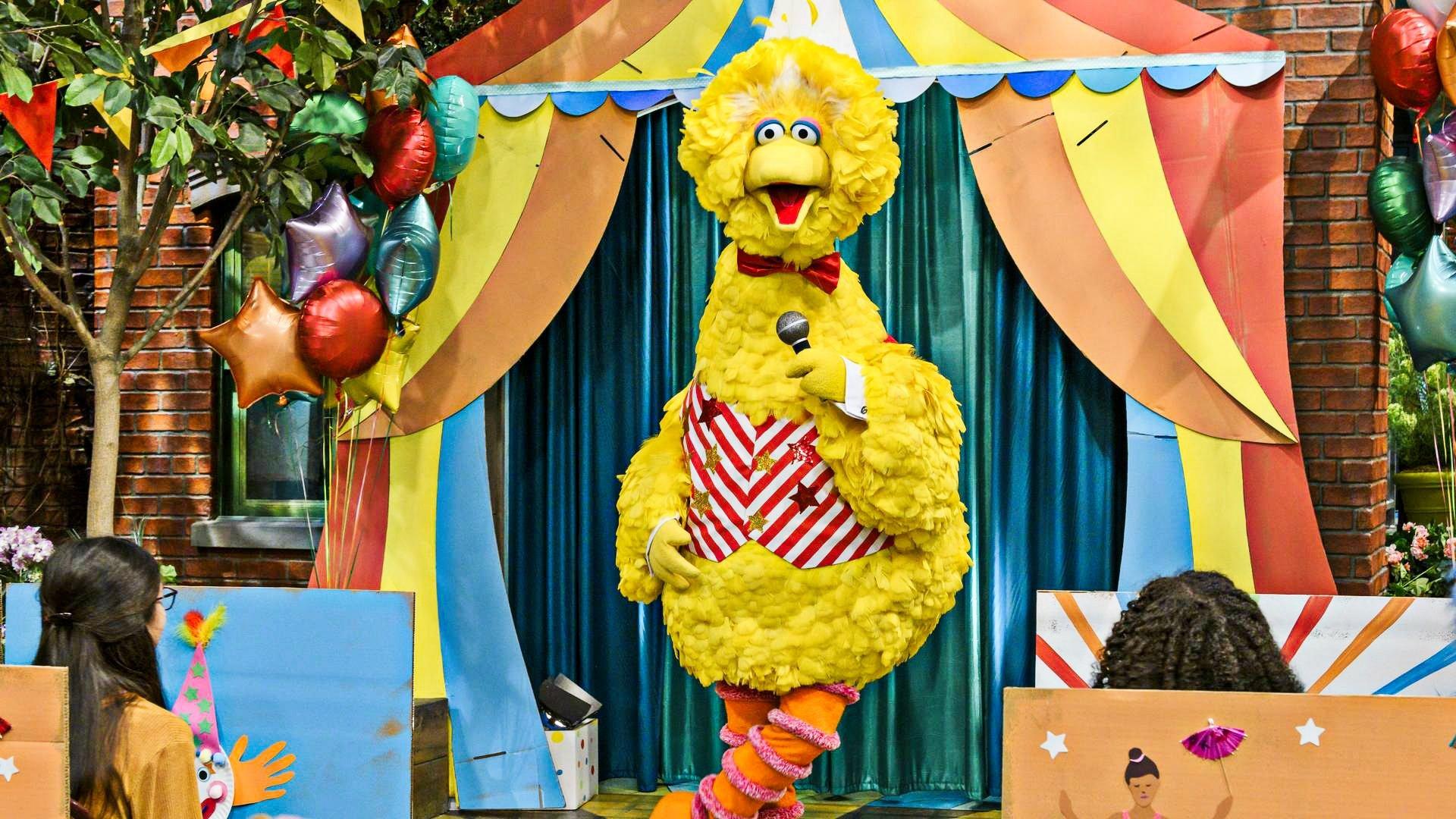 Still from It's Sesame Circus