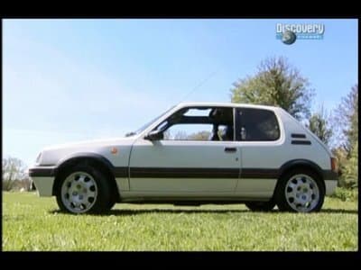 Still from Peugeot 205 GTi 1.9 (Part 2)