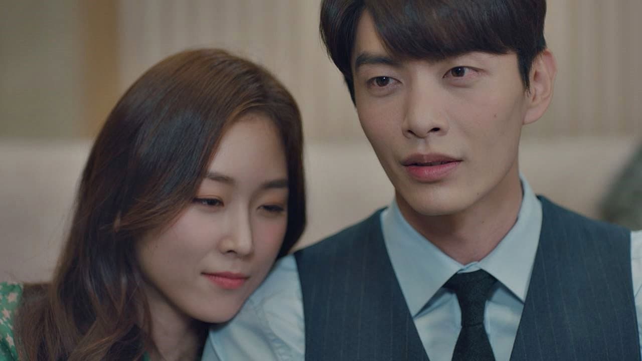 Still from Yu Ri Getting Closer