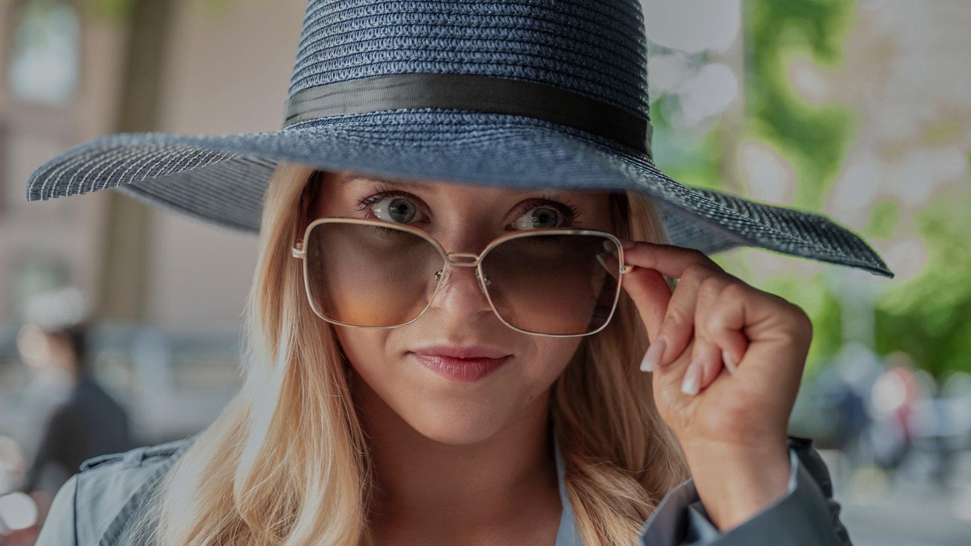 Still from You're Not the Girl I Thought You Were