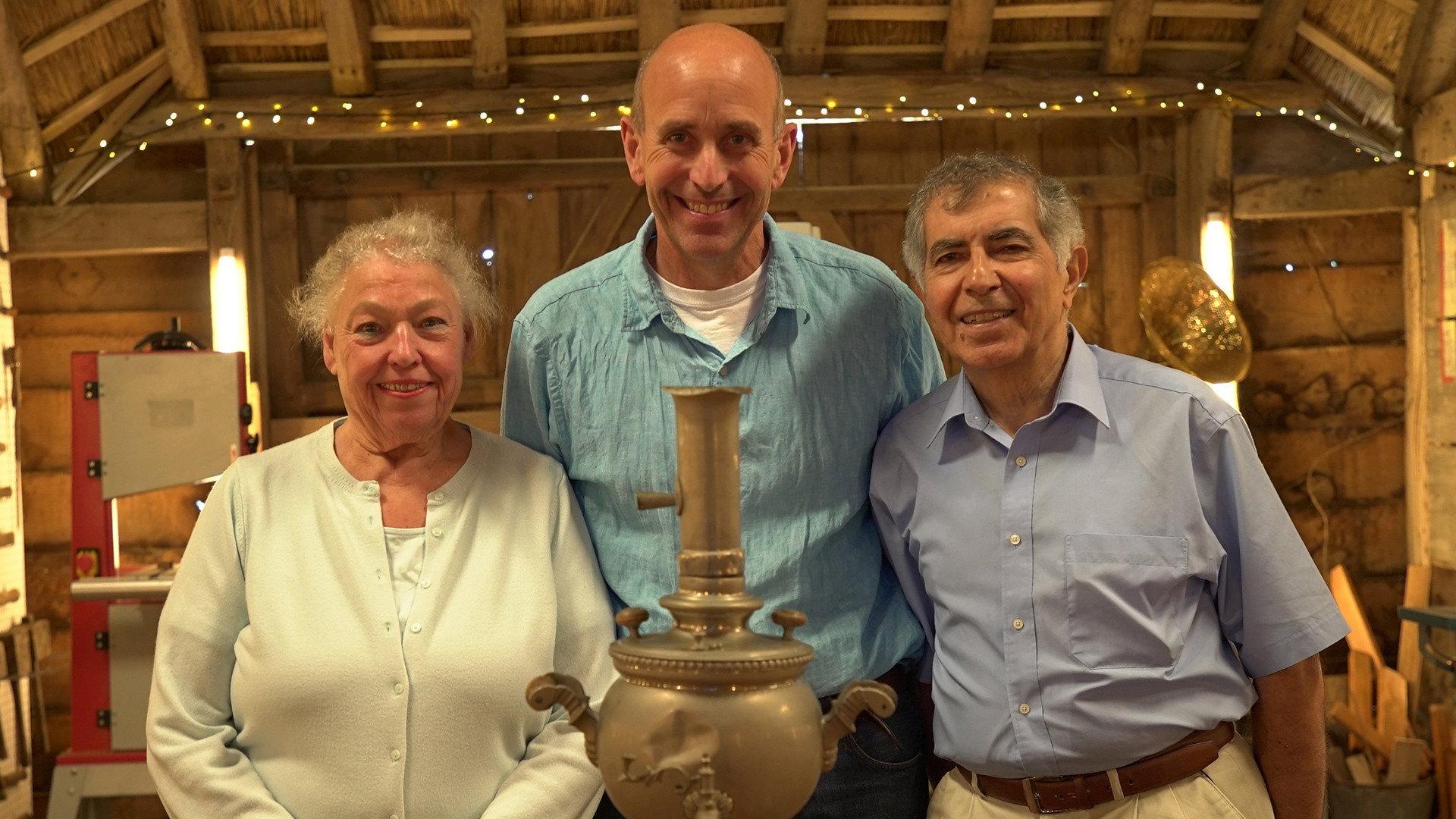 Still from Iraqi Samovar