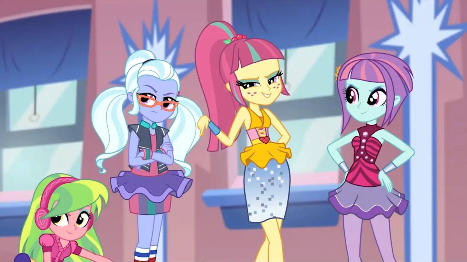 Still from Equestria Girls – Dance Magic