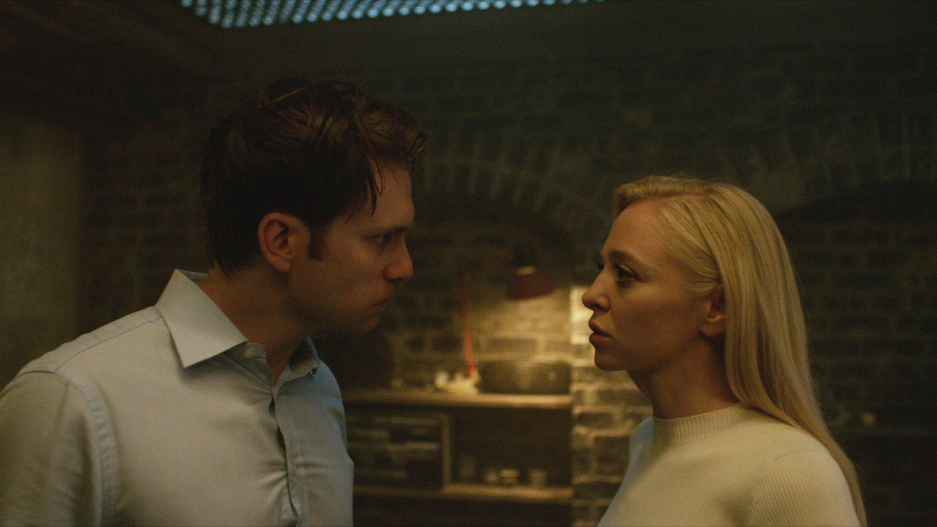 Still from eps3.3_metadata.par2