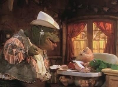 Still from Earl and Pearl