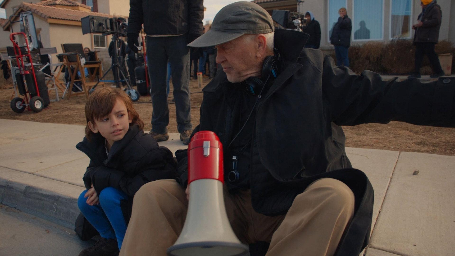 Still from Impressions: A Journey Behind the Scenes of Twin Peaks (Part 2)