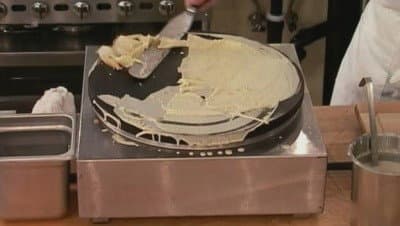 Still from 8 Chefs compete