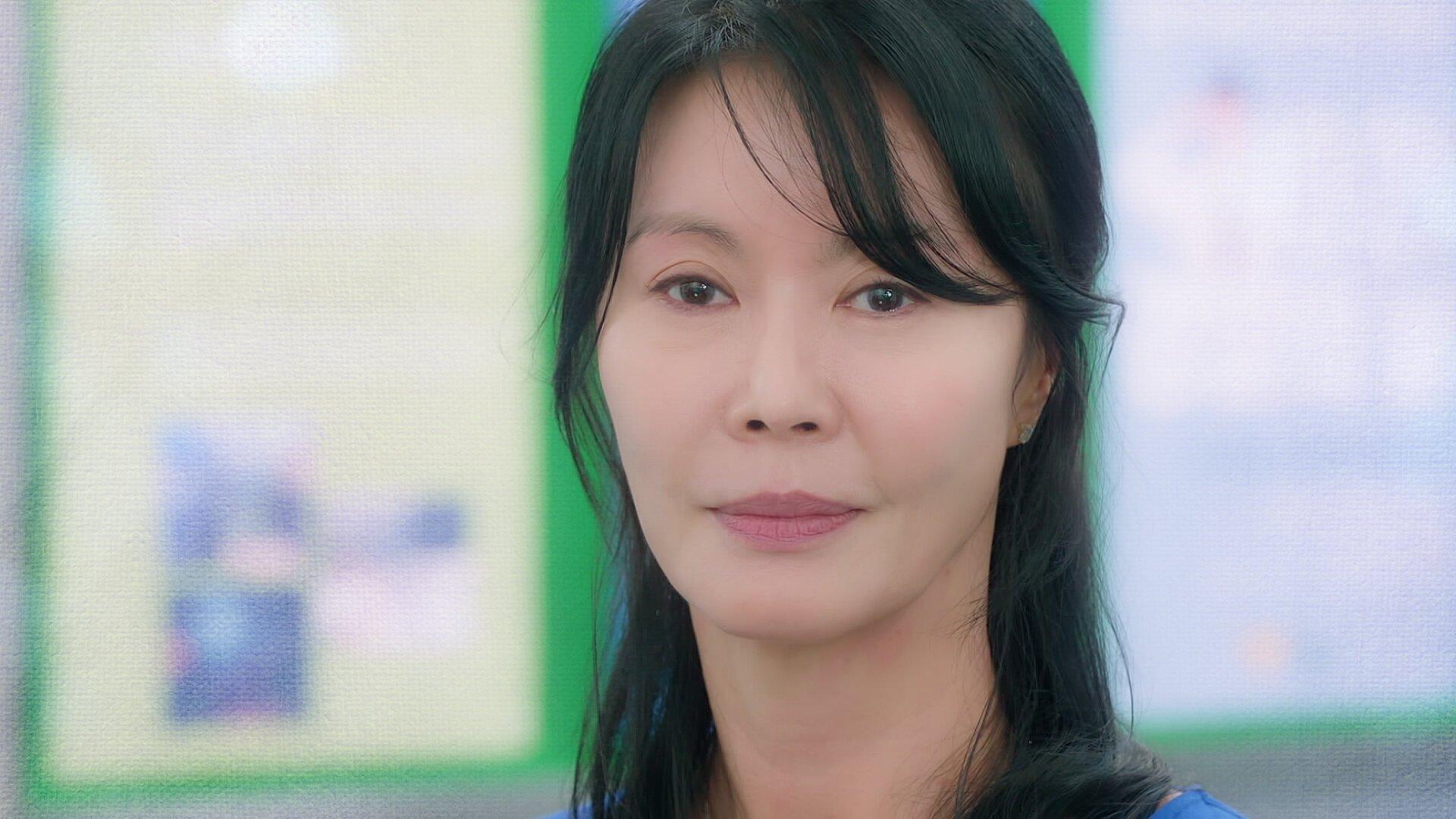 Still from Jeong-hye and Jung-wook's Downfall
