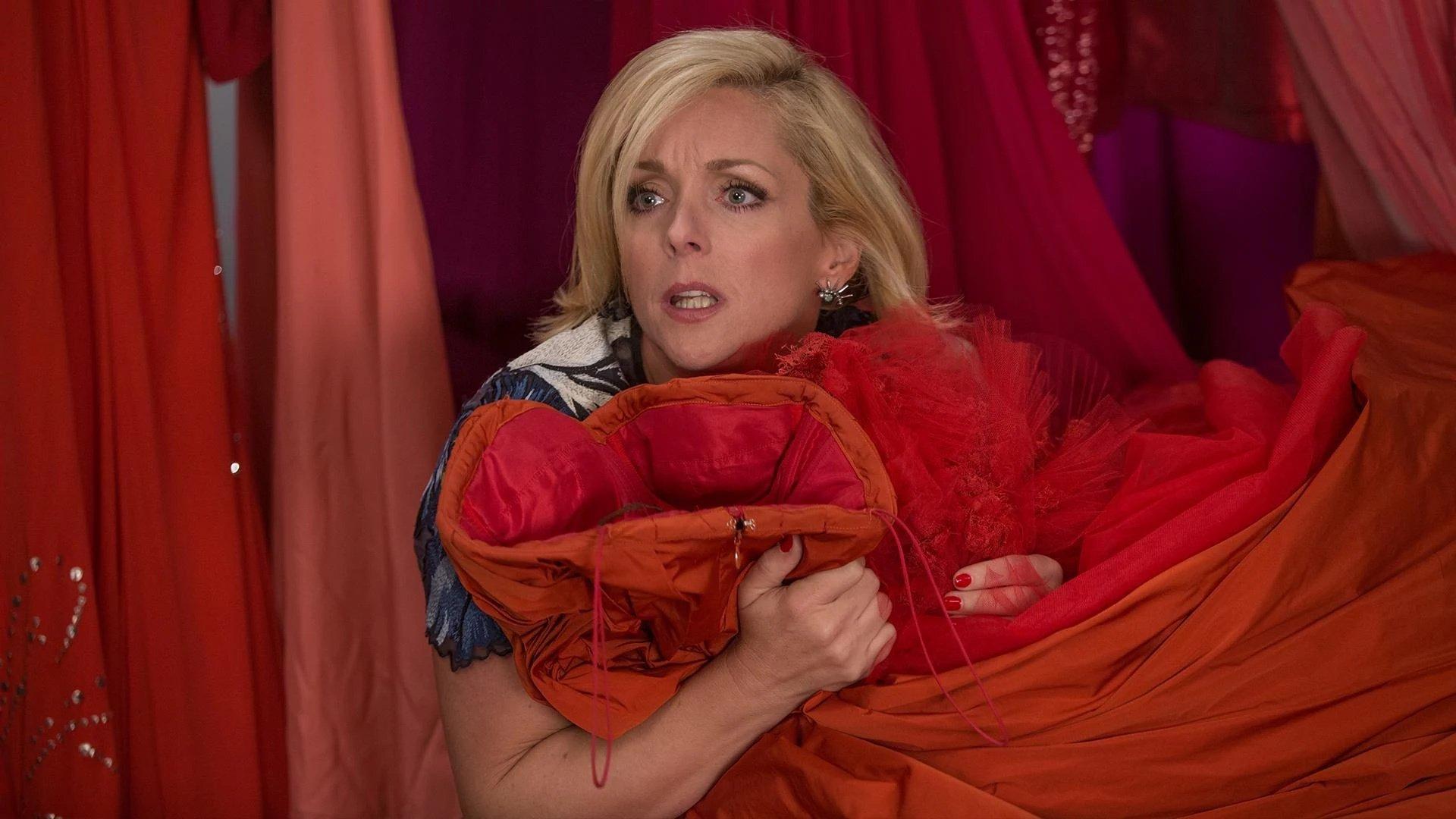 Still from Kimmy Gives Up!