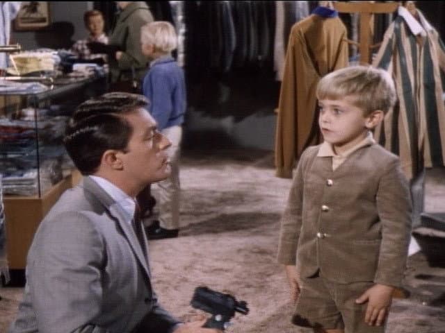 Still from Martin the Mannequin