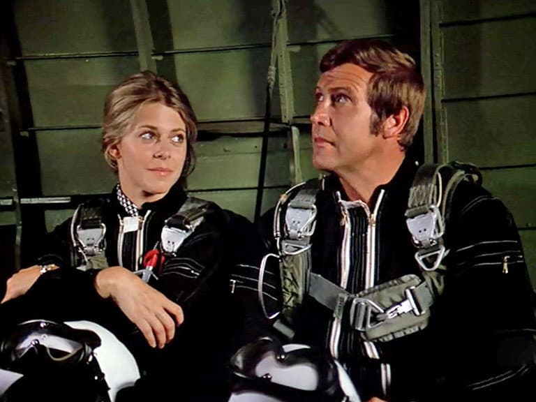 Still from The Return of the Bionic Woman (2)