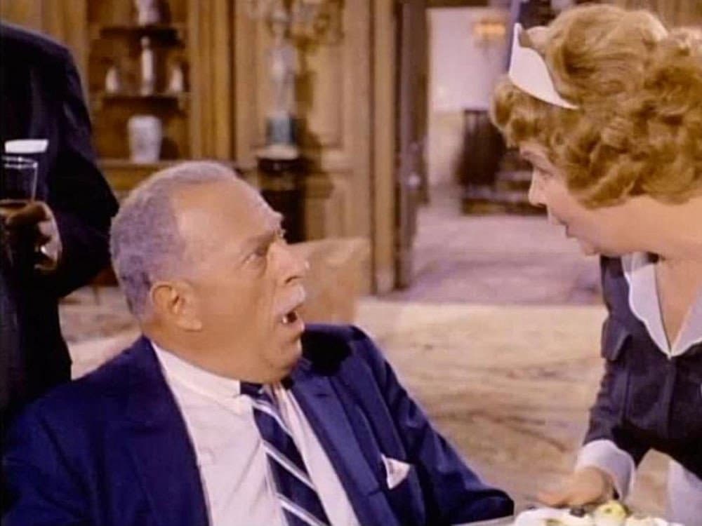 Still from Scheherezade and Her Frying Pan (1)