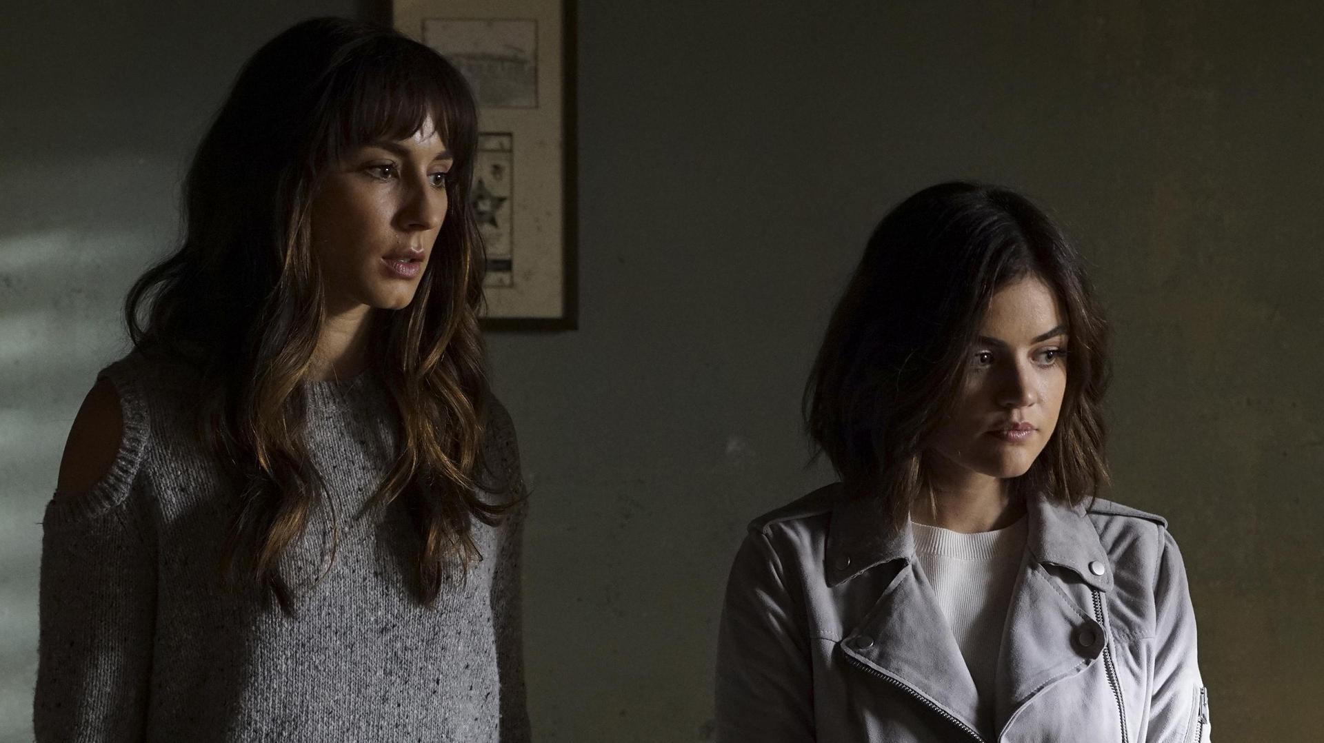 Still from Exes and OMGs