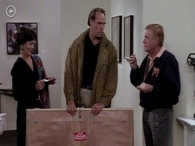 Still from I Don't Know Much About Art, But I Know What Makes Me Mad