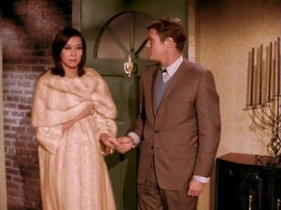 Still from Ling Ling