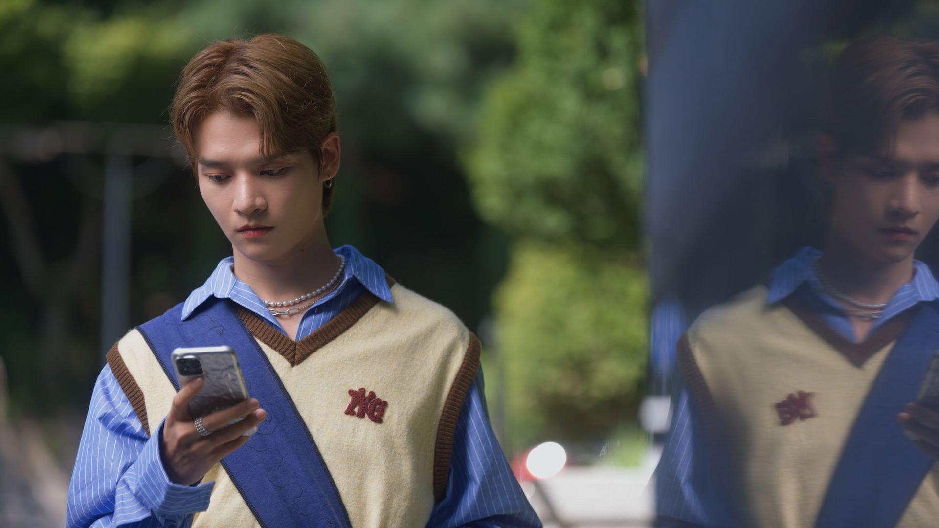 Still from Wavering Emotions