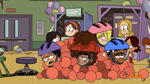 Still from Uptown Funk