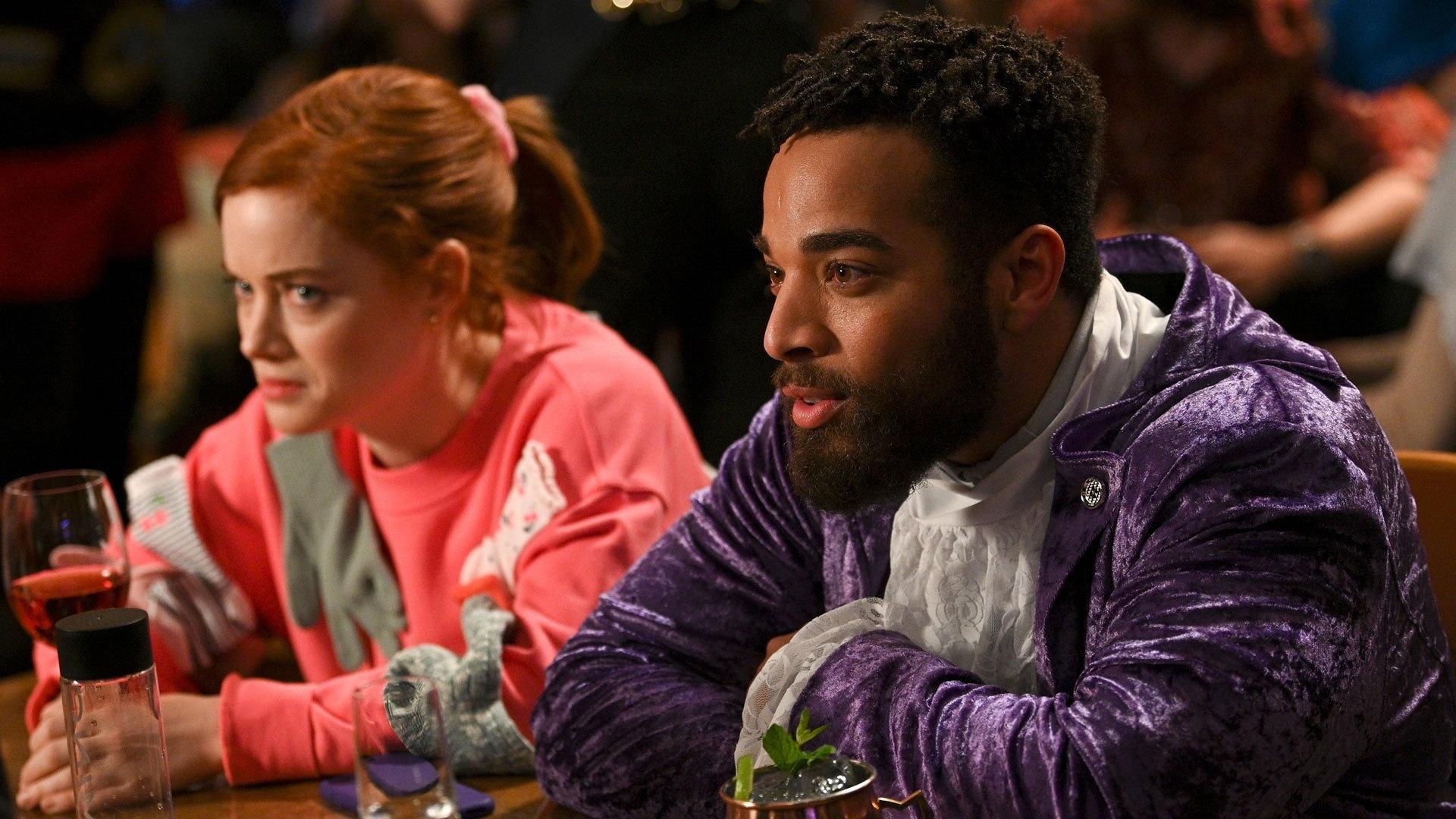 Still from Zoey's Extraordinary Double Date