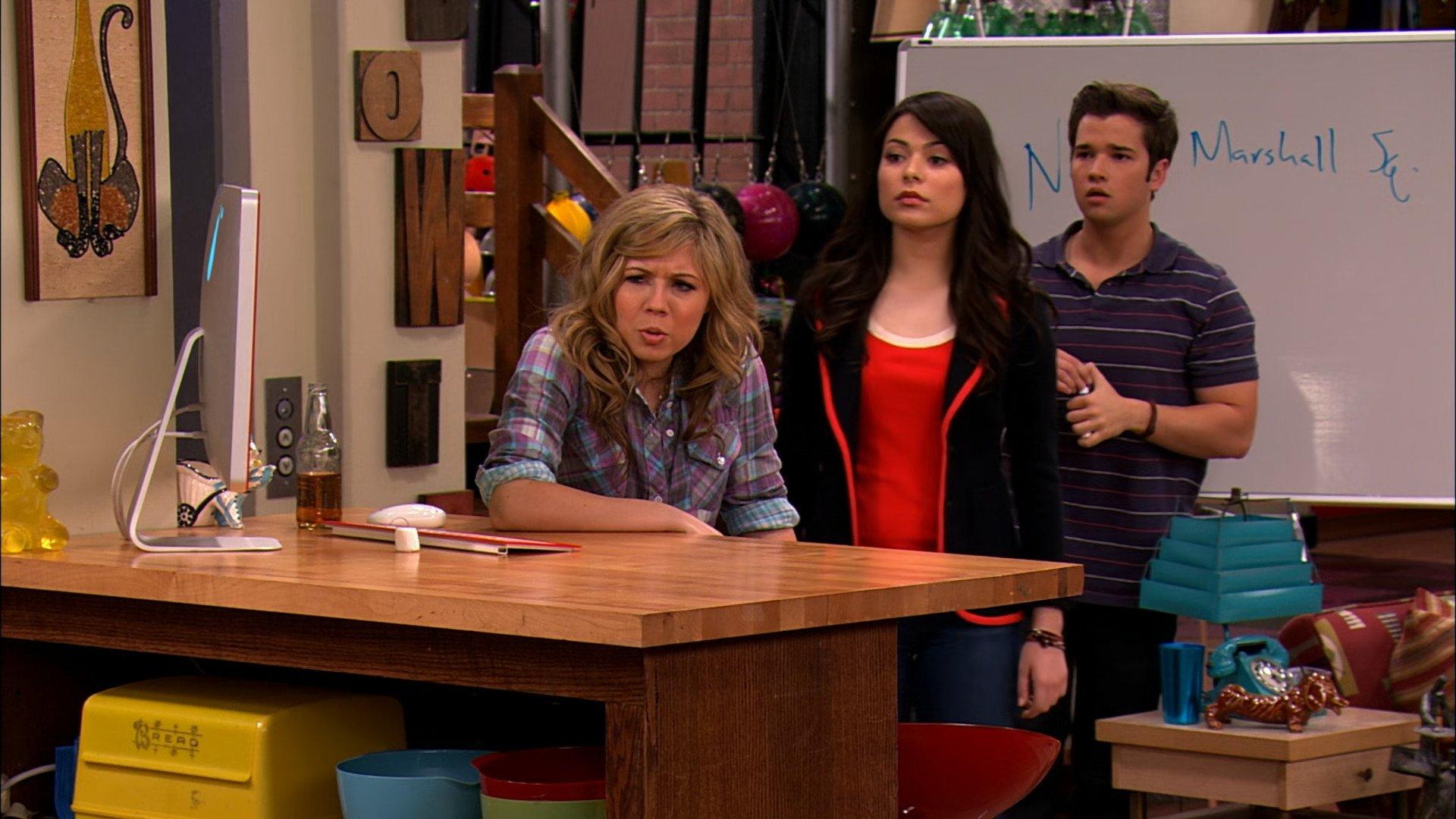 Still from iBust a Thief