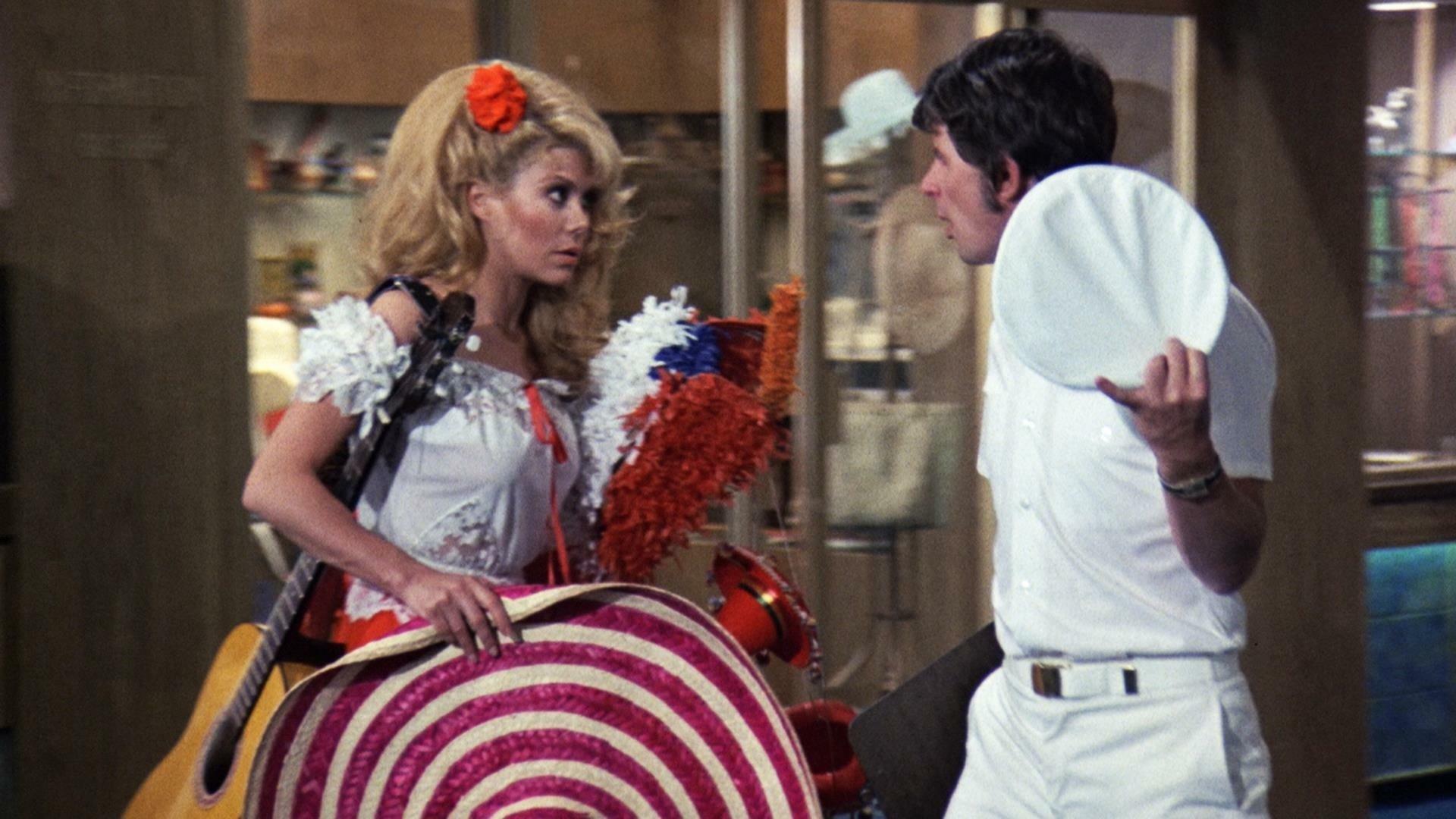 Still from Message for Maureen/The Acapulco Connection/Gotcha