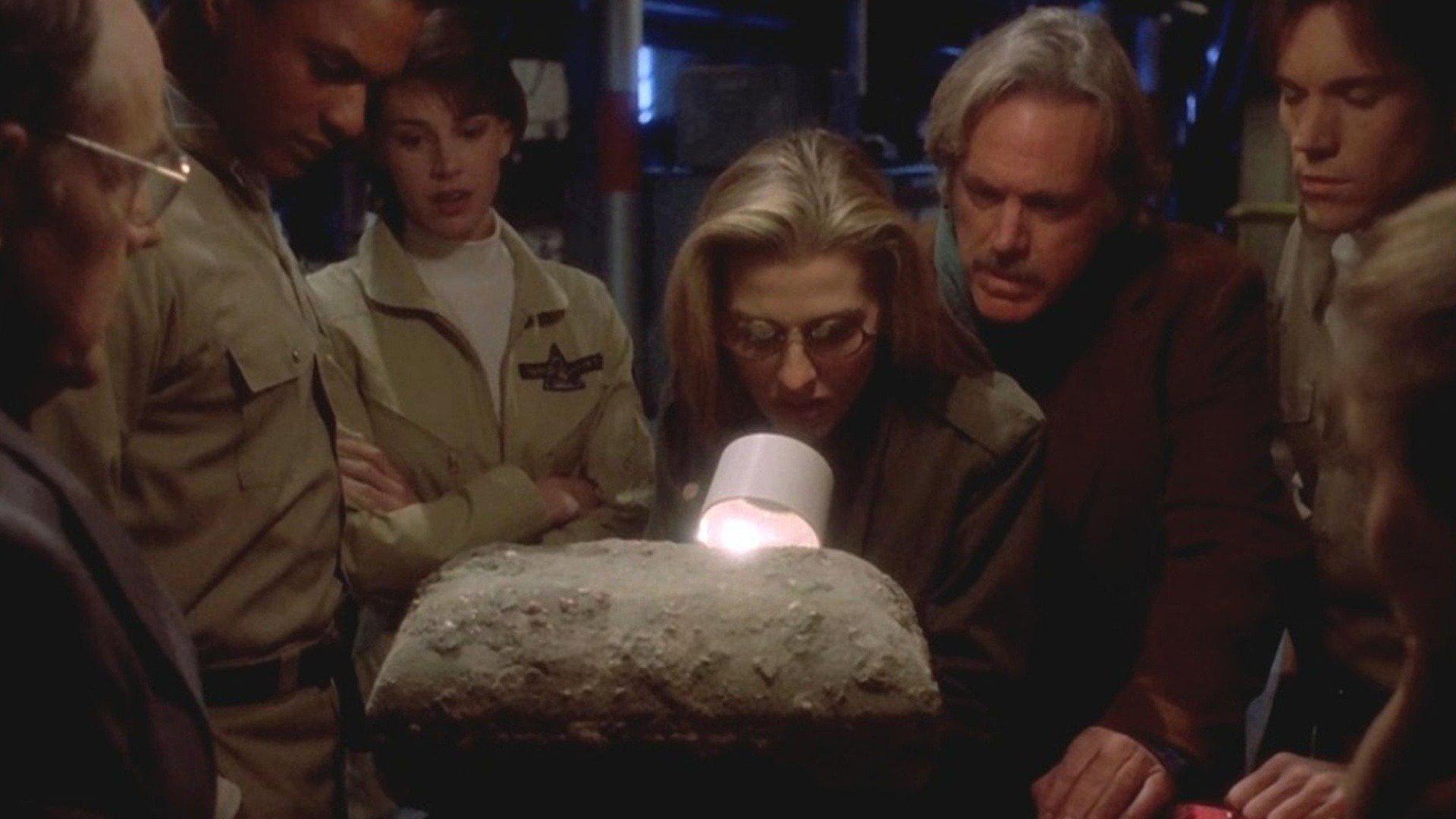 Still from Something in the Air