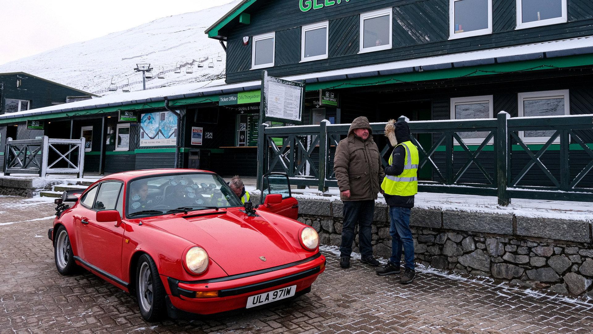 Still from Porsche 911