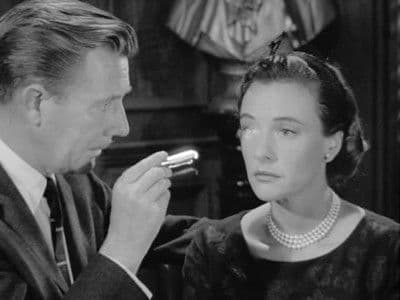 Still from Murder Me Twice