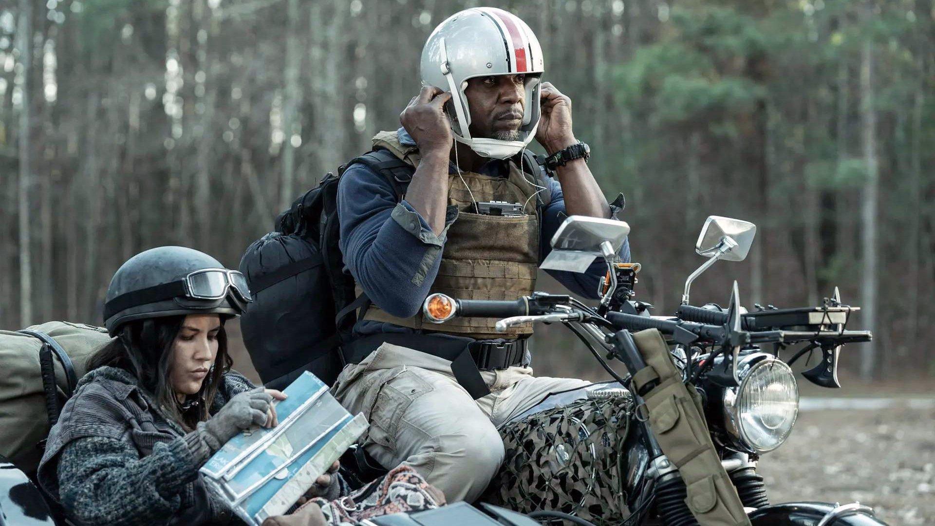 Still from Evie / Joe